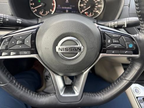 Used 2019 Nissan Altima 2.5 SV FWD image 23