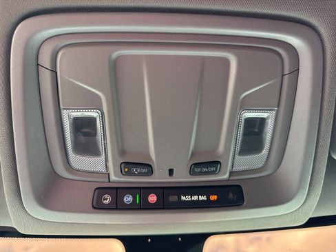 Used 2022 Chevrolet Silverado 3500 LT w/ Convenience Package image 38