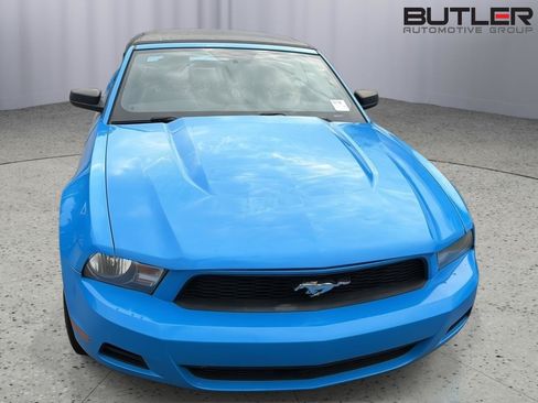 Used 2012 Ford Mustang Premium RWD image 5