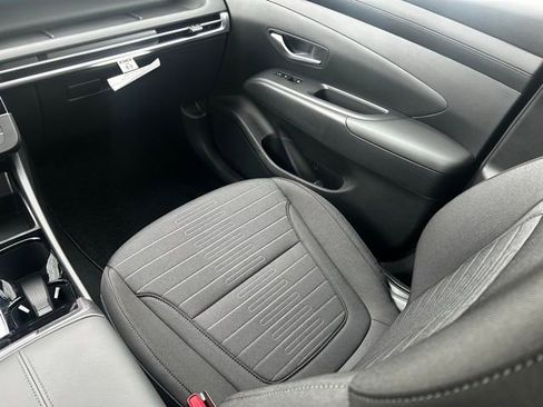 New 2025 Hyundai Santa Cruz SE image 16