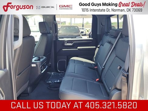 New 2026 GMC Sierra 2500 SLT w/ Max Trailering Package AWD/4WD image 44
