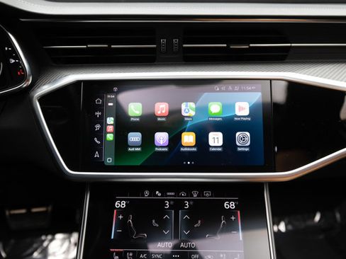 Used 2024 Audi RS 6 performance image 8