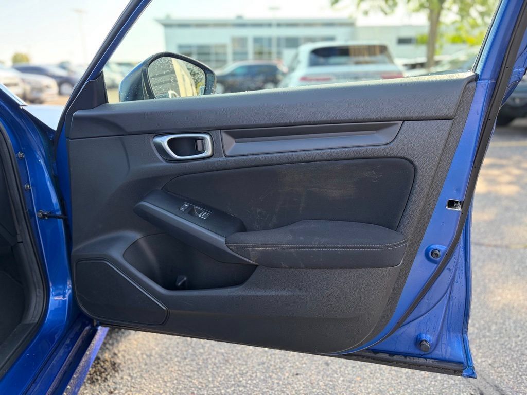 Used 2024 Honda Civic LX image 11