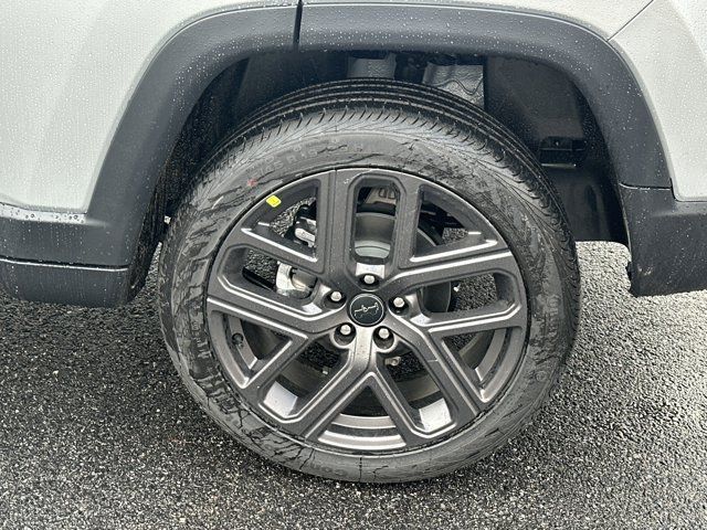 New 2026 Jeep Compass Limited w/ Sun, Sound & Navigation Group AWD/4WD image 22