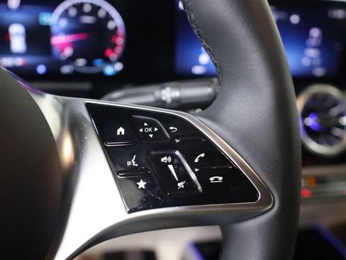 Used 2026 Mercedes-Benz GLA 250 4MATIC image 15