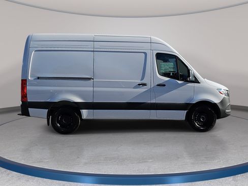 New 2025 Mercedes-Benz Sprinter 2500 image 4