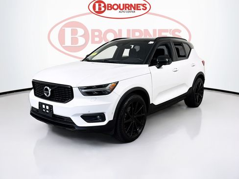 Used 2019 Volvo XC40 T5 R-Design AWD/4WD image 8