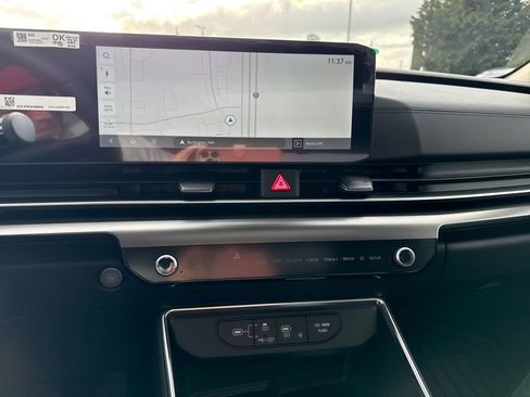 New 2026 Kia Carnival SX Prestige image 25