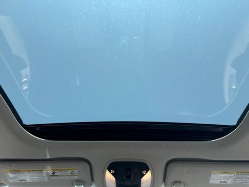 Used 2024 INFINITI QX50 Luxe image 10