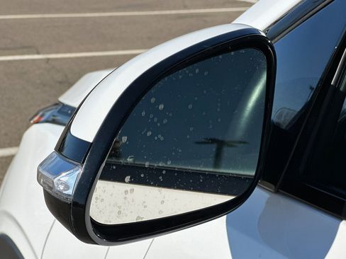 Used 2022 Chevrolet Bolt EUV Premier w/ Super Cruise Package image 52