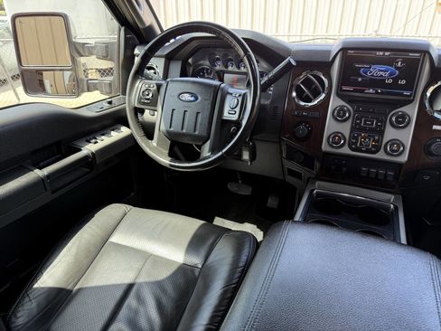 Used 2014 Ford F250 Lariat w/ Chrome Package image 24