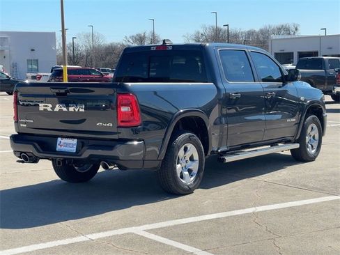 New 2026 RAM 1500 4x4 Crew Cab image 9
