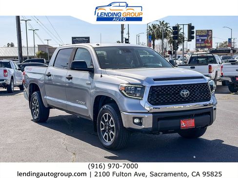 Used 2019 Toyota Tundra SR5 w/ TRD Off Road Package image 5