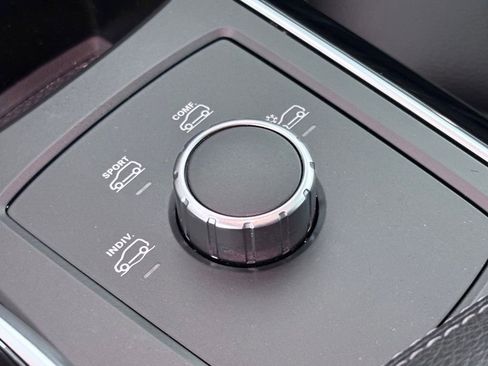 Used 2018 Mercedes-Benz GLE 350 image 29