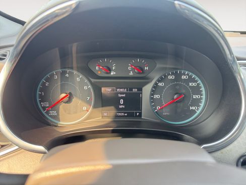 Used 2019 Chevrolet Malibu LT w/ Driver Confidence Package II FWD image 13