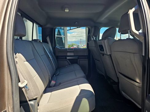 Used 2018 Ford F150 XLT w/ Equipment Group 302A Luxury AWD/4WD image 13