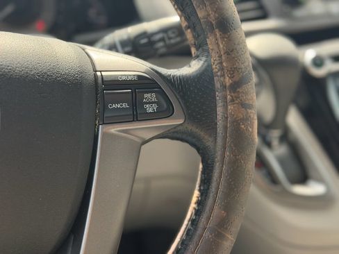 Used 2014 Honda Odyssey EX-L image 17