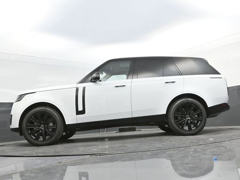 New 2025 Land Rover Range Rover SE image 34