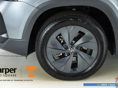 Used 2025 Volkswagen Taos S FWD image 5