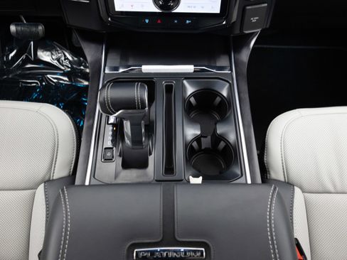 New 2025 Ford F150 Lightning Platinum image 38