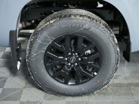 New 2026 Nissan Frontier SV w/ SV Convenience Package image 11