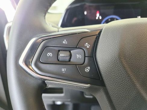 Used 2025 Chevrolet TrailBlazer ACTIV w/ Convenience Package image 16