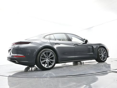 Certified 2025 Porsche Panamera 4 AWD/4WD image 49