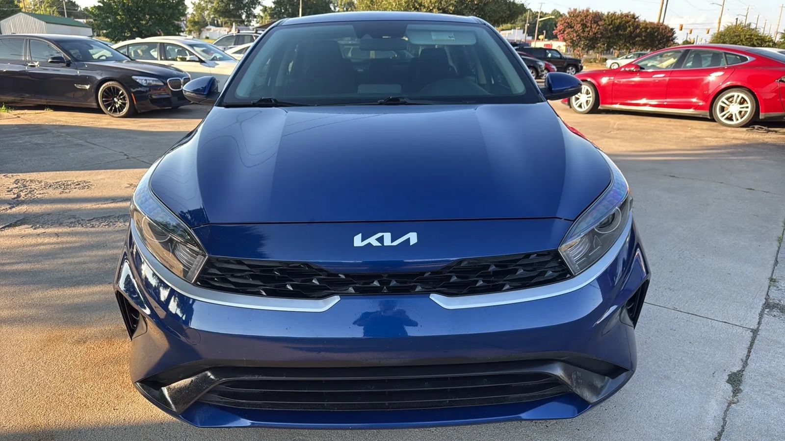 Used 2024 Kia Forte LXS w/ LXS Technology Package FWD image 8