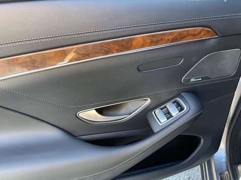 Used 2015 Mercedes-Benz S 550 4MATIC Sedan image 30