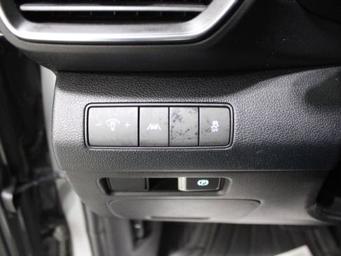 Used 2022 Hyundai Santa Fe SEL image 39