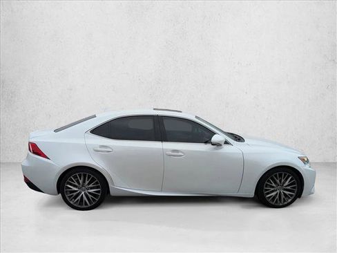 Used 2014 Lexus IS 250 image 4