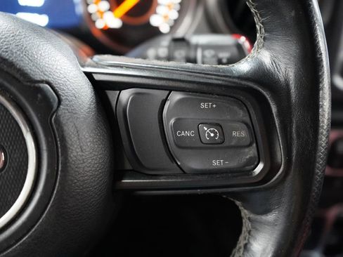 Used 2020 Jeep Wrangler Unlimited Sport AWD/4WD image 19