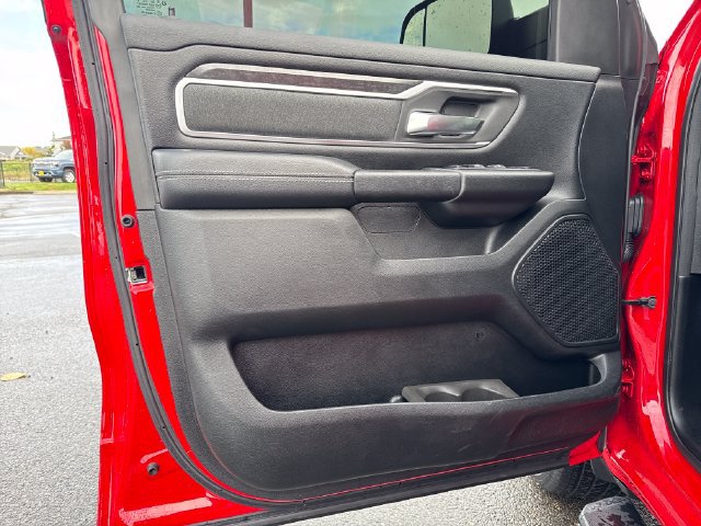 Used 2020 RAM 1500 Big Horn AWD/4WD image 18