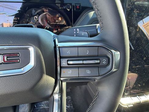 New 2026 GMC Yukon XL Elevation w/ Elevation Premium Package image 20