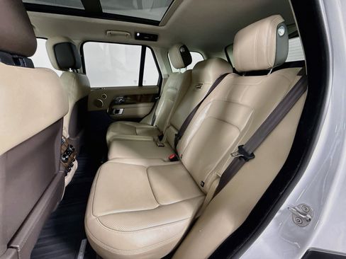 Used 2019 Land Rover Range Rover HSE AWD/4WD image 24