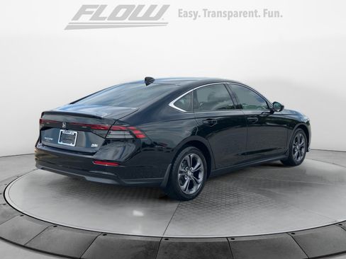 Used 2023 Honda Accord EX image 9