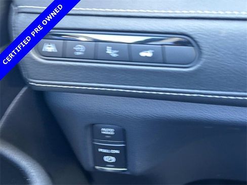 Certified 2025 INFINITI QX80 Sensory image 33