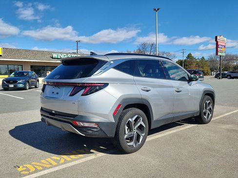 Certified 2024 Hyundai Tucson Limited AWD/4WD image 4