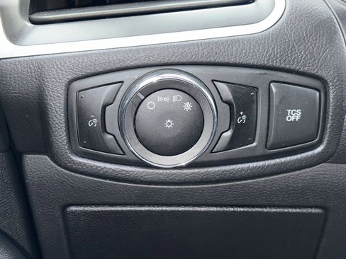 Used 2023 Ford Edge SEL image 18