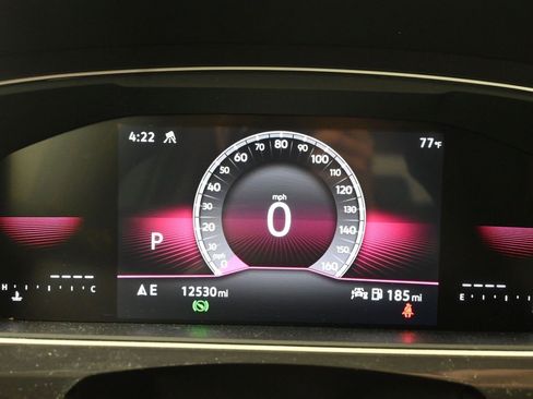 Used 2024 Volkswagen Tiguan SE R-Line image 30