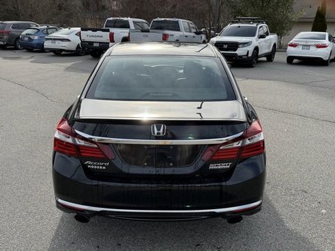 Used 2017 Honda Accord Sport Special Edition image 6