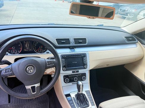 Used 2012 Volkswagen CC Sport image 25