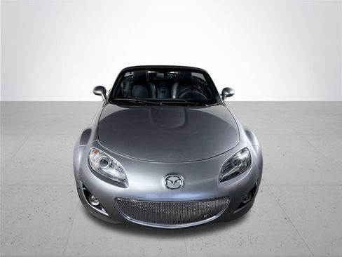 Used 2011 MAZDA MX-5 Miata Grand Touring RWD image 3