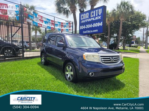 Used 2013 Honda Pilot Touring image 1