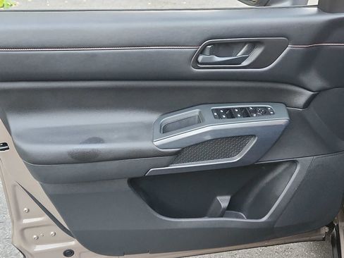 Used 2023 Nissan Pathfinder Rock Creek image 13