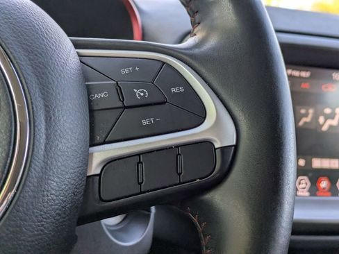 Used 2019 Jeep Compass Trailhawk AWD/4WD image 24