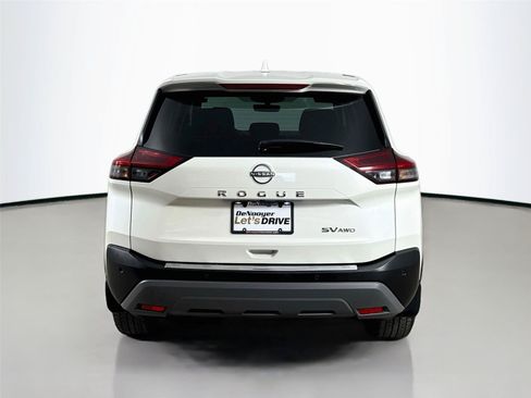 Used 2023 Nissan Rogue SV AWD/4WD image 8