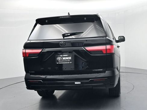 New 2026 Toyota Sequoia Platinum AWD/4WD image 7