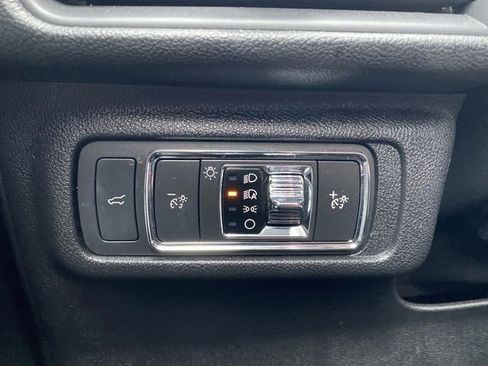 Used 2020 Lincoln Corsair AWD w/ Equipment Group 101A image 28