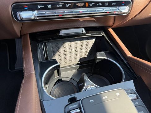Used 2025 Mercedes-Benz GLE 350 4MATIC image 21
